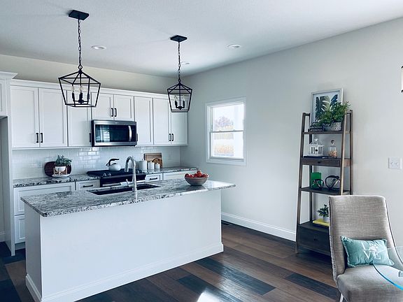 Beautiful white kitchen!