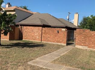 2460 Summit Ln, Dallas, TX 75227