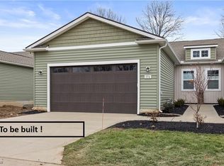 556 Eldemire Ln, Elyria, OH