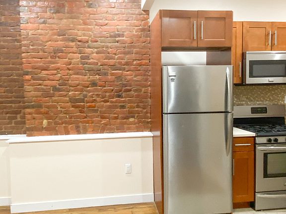 2nd image of 389 Nostrand Ave #5