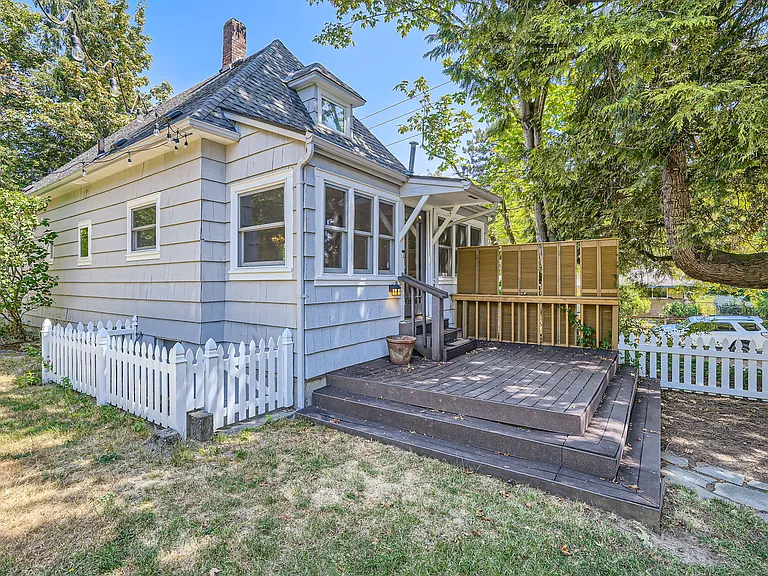3855 S Brandon St — Photo 20