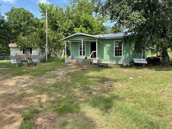 2802 Highway 32 W