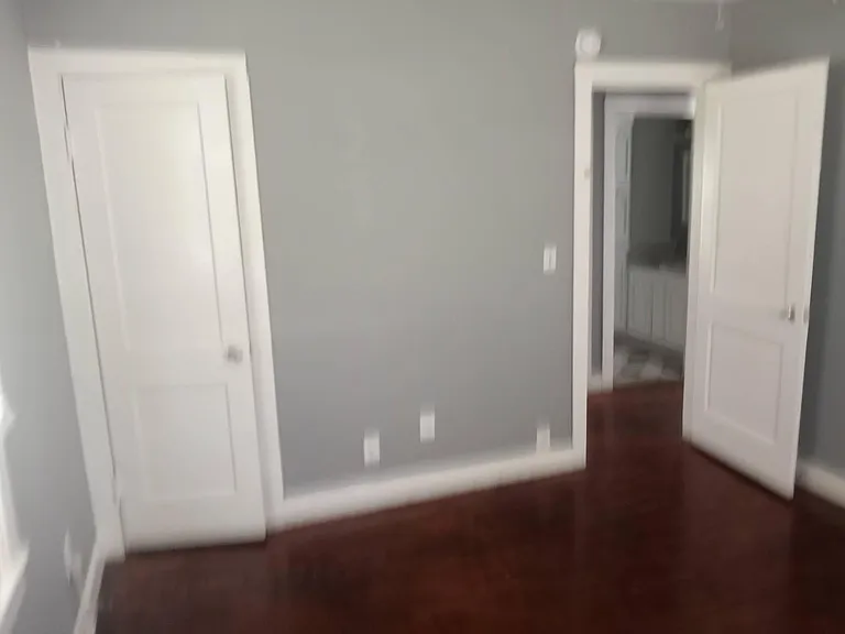 111 James Ave — Photo 11
