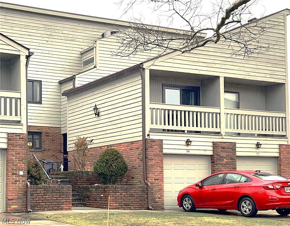 144 Kimrose Ln #144, Broadview Heights, OH 44147 | Zillow