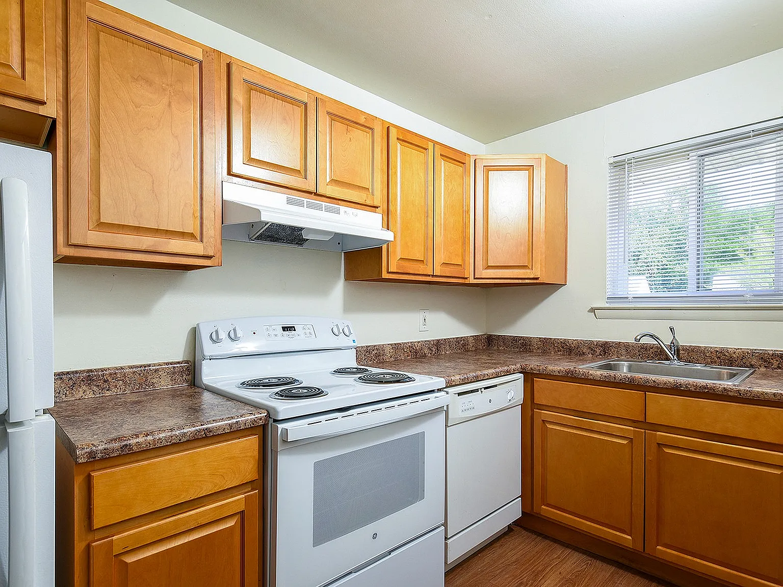Cedar Tree Village Apartments — Photo 2