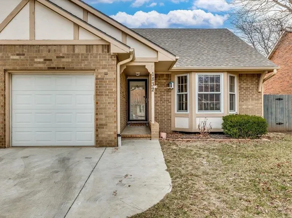 1832 S Stacey St, Wichita, KS 67207