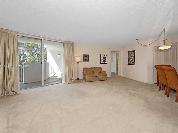 5th image of 1300 NE Miami Gardens Dr APT 501E