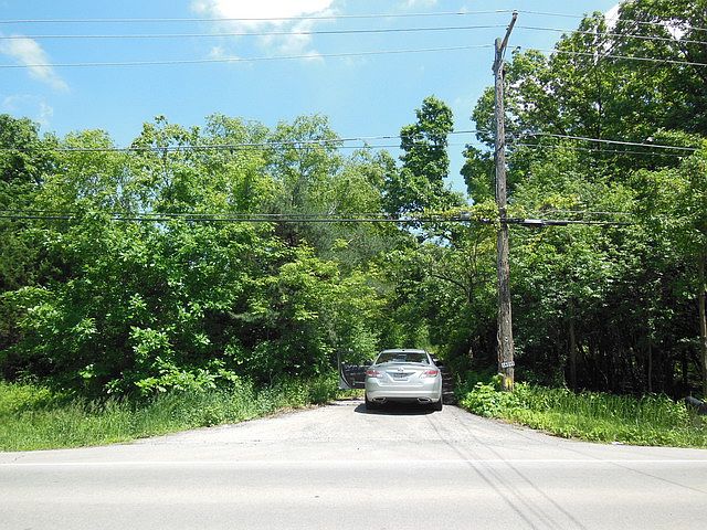 2nd image of 5N031 Wood Dale Rd