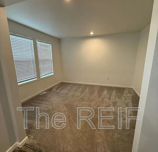 4477 Soya Ave — Photo 2