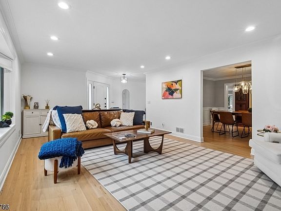5th image of 64 N Hillside Ave