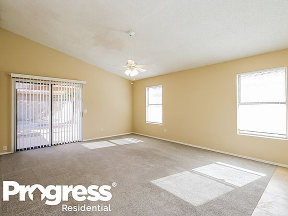 4th image of 4540 E Grove Ave