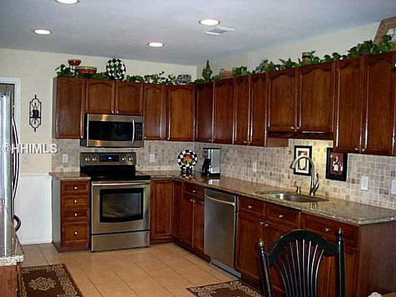 4th image of 12 Ansley Ct