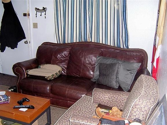 3rd image of 3121 Pasadena Ave #16