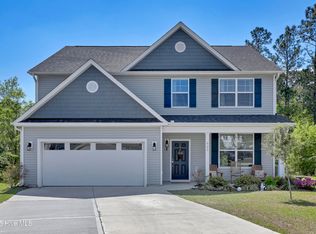 925 W Arboria Dr, Hampstead, NC 28443