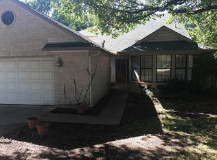 1906 Springwater Dr, Round Rock, TX 78681