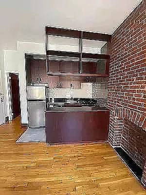 Rented by Compass | media 11