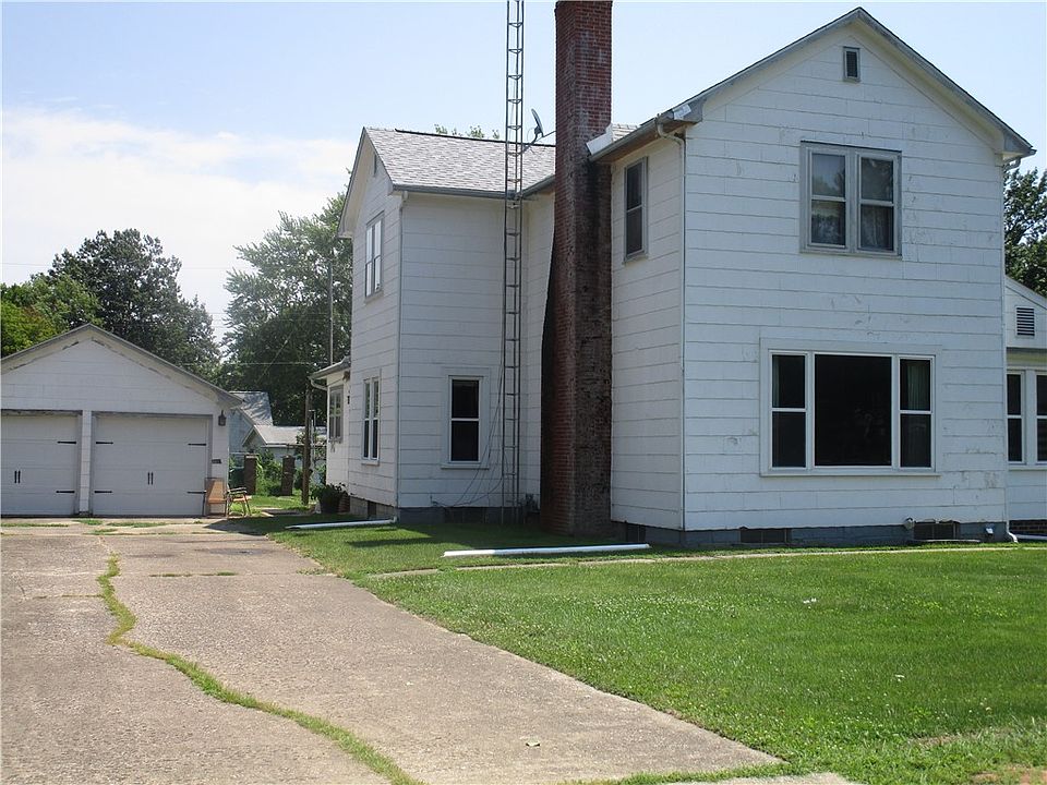 2nd image of 506 W 5th St