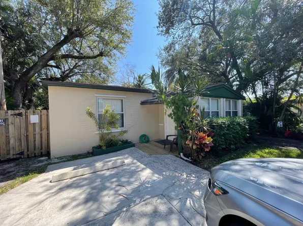 410 SW 7th St #1, Fort Lauderdale, FL 33315