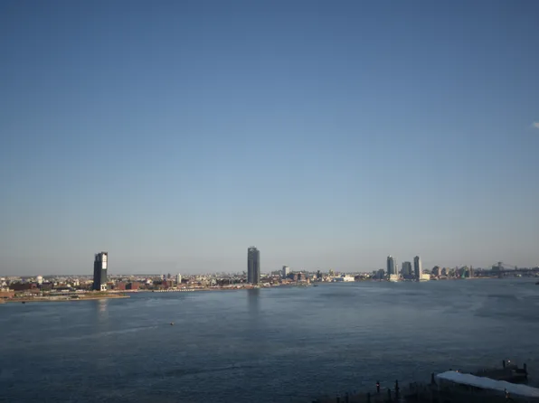 415 East 37th Street image 1 of 20