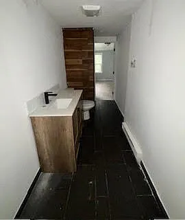 2657 Kensington Avenue — Photo 4