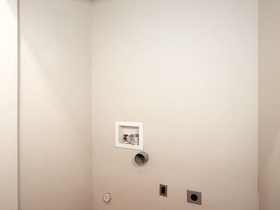 3rd image of 705 S Grant St #12