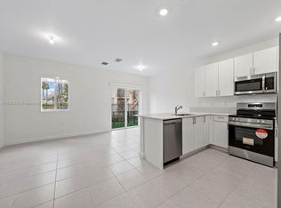 5115 SW 37th St, Hollywood, FL 33021