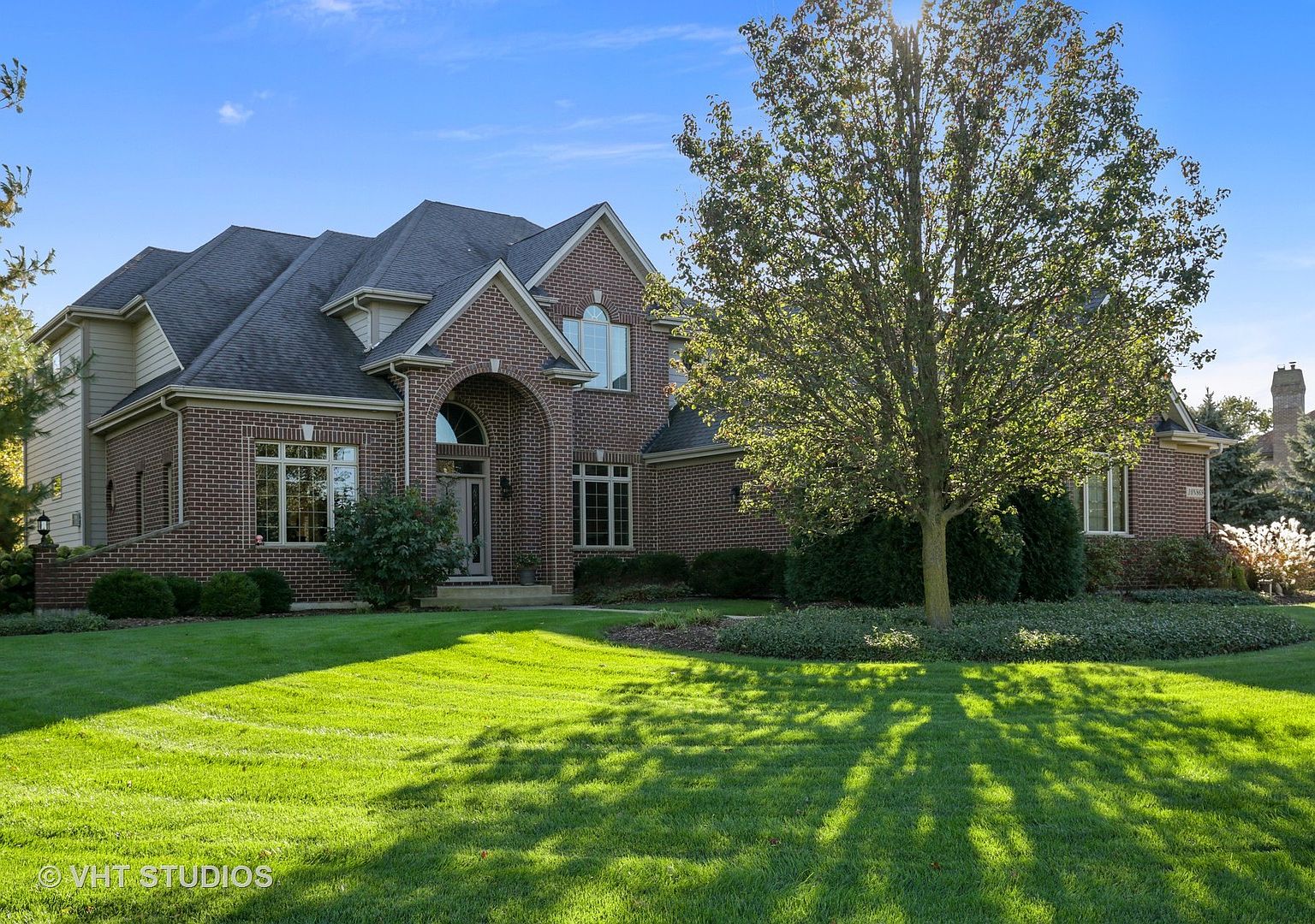 10N869 Williamsburg Dr, Elgin, IL 60124 Zillow