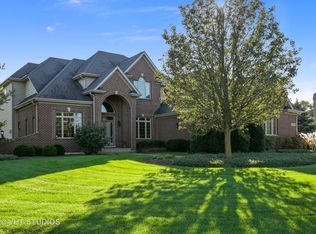 10N869 Williamsburg Dr, Elgin, IL 60124