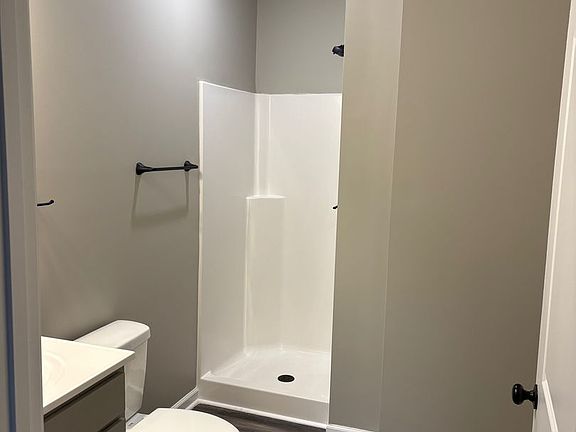5th image of 232 Calumet Dr #434BFE915