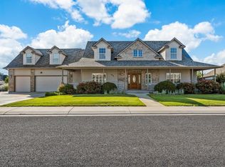 864 S Haven Crest Ct, Grand Junction, CO 81506