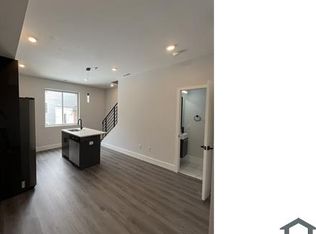749 N 43rd St #5, Philadelphia, PA 19104