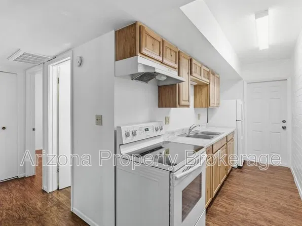 2408 W Morten Ave APT 5, Phoenix, AZ 85021