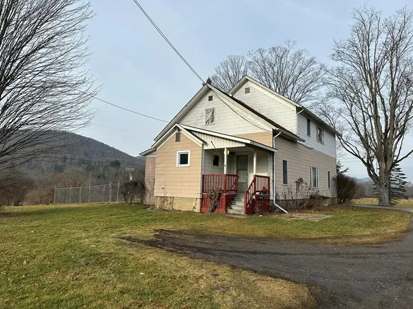 21 Mina Rd, Coudersport, PA 16915