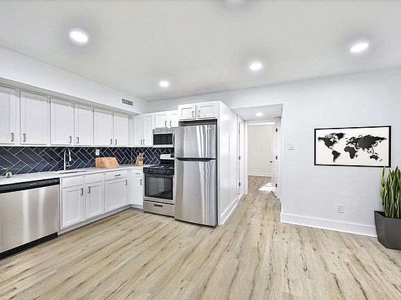 Kitchen-Renovated (1BD)