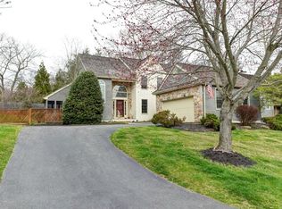 102 Ponds Ln, Wilmington, DE 19807