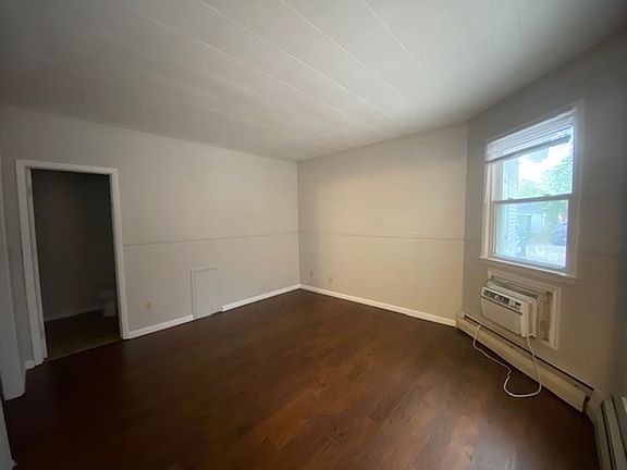 5th image of 230 N Broad St APT E