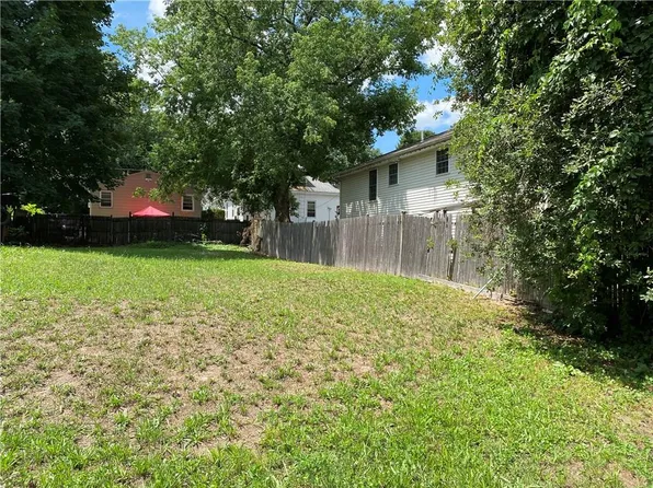 38 Seton St, Providence, RI 02909