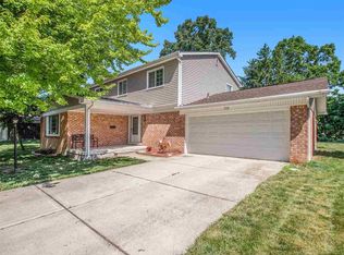 759 Randall Dr, Troy, MI
