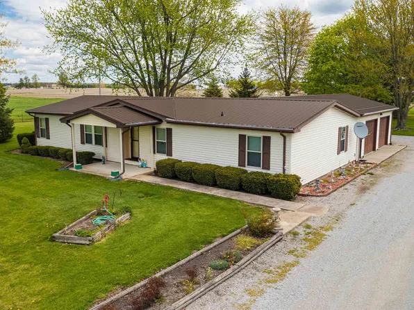 13230 Wappes Rd, Churubusco, IN 46723