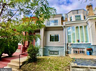 5620 N Sydenham St, Philadelphia, PA 19141