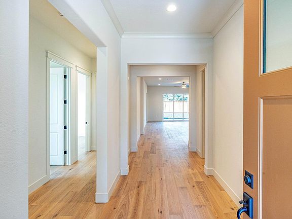 2nd image of 3441 Ruston Lane