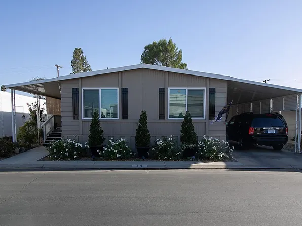 1001 Sylmar Ave Space 15, Clovis, CA 93612