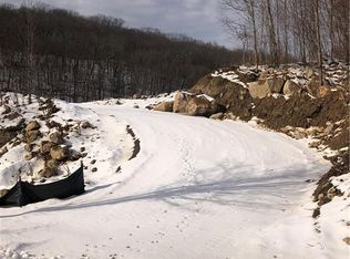 17 Graham Ridge Rd, Naugatuck, CT 06770