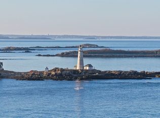15 Glover Ave, Hull, MA 02045