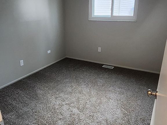 5th image of 341 Kellybrook Pl