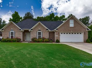 130 Archered Way, New Market, AL 35761