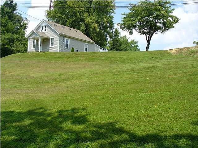 2nd image of 2417 Quillman Hill Rd