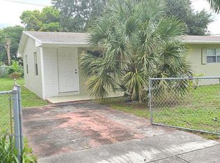 151 NE 185th Ter, Miami, FL 33179