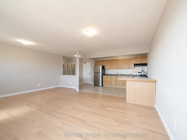468 Ottawa St N #436D — Photo 8