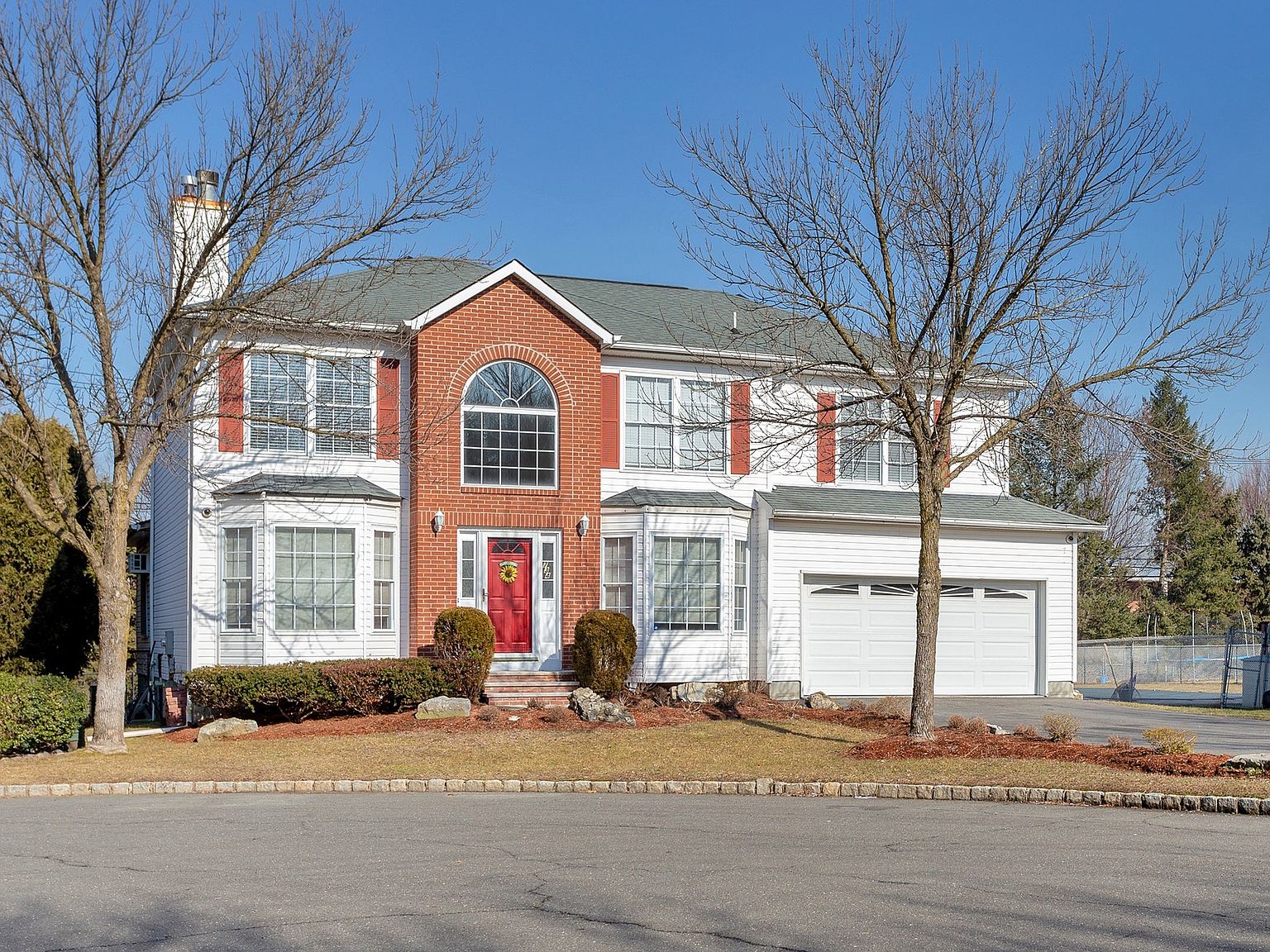 734 Gettysburg Pl, Paramus, NJ 07652 Zillow